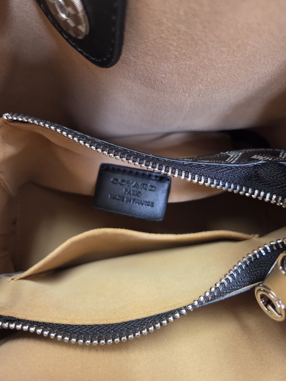 Goyard Black and Brown Drawstring Shoulder Bag - Picture 6 of 6
